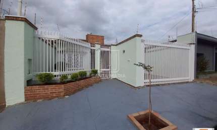 Casa (térrea na rua) 3 dormitórios/suite, cozinha planejada