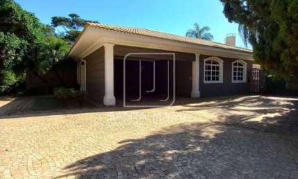Casa (térrea em condominio) 6 dormitórios/suite, cozinha planejada, portaria 24 horas, em condomínio fechado