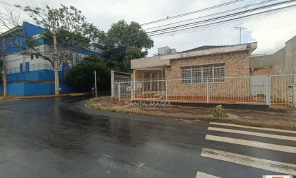 Casa (térrea na rua) 3 dormitórios/suite, cozinha planejada