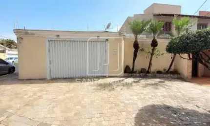 Casa (térrea na rua) 3 dormitórios/suite, cozinha planejada