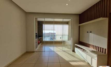 Apartamento (tipo - padrao) 2 dormitórios/suite, cozinha planejada, elevador, em condomínio fechado