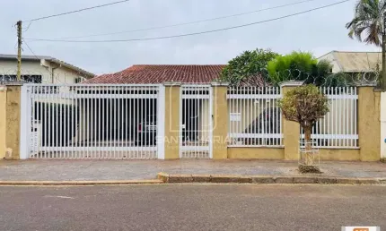 Casa (térrea na rua) 3 dormitórios/suite, cozinha planejada