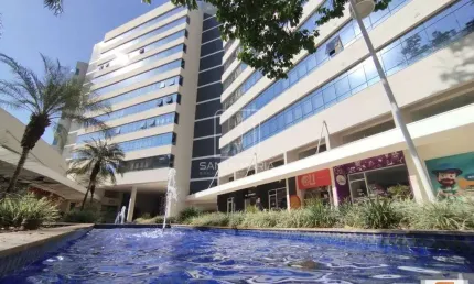 Sala comercial (sala - edificio coml.) , cozinha planejada, portaria 24hs, elevador, em condomínio fechado