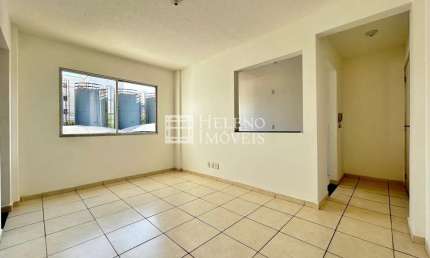 Apartamento com 2 quartos para alugar na Rua Araçá, Gávea 2, Vespasiano