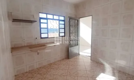 Casa com 3 quartos para alugar na Rua São Lucas, 415, Santa Cruz, Vespasiano