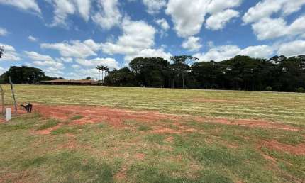 Terreno à venda, 360 m² por R$ 580.000,00 - Condomínio Villa Sapezal - Indaiatuba/SP