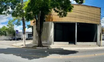 Sala comercial à venda no Centro, Suzano  por R$ 990.000