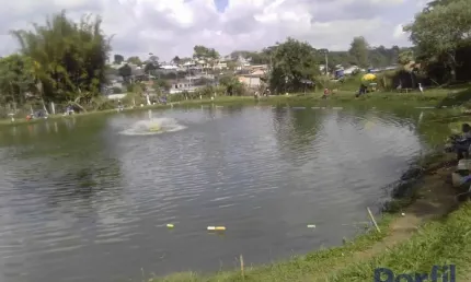 Chácara / sítio à venda no Jardim Dora, Suzano  por R$ 2.000.000