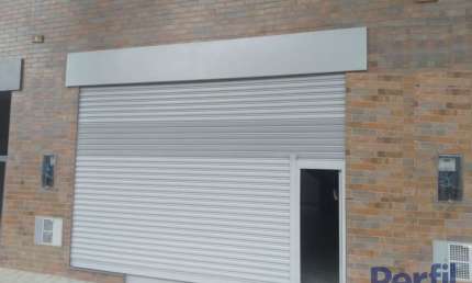 Sala comercial para alugar no Centro, Suzano  por R$ 3.700