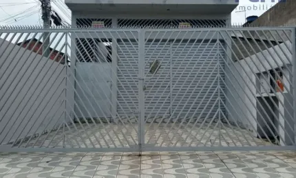Sala comercial à venda no Jardim Leblon, Suzano  por R$ 620.000