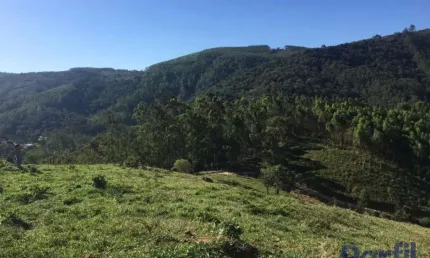 Chácara / sítio à venda no Centro, Salesópolis  por R$ 380.000