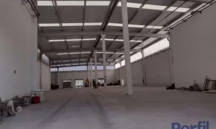 Sala comercial para alugar no Centro, Suzano  por R$ 120.000
