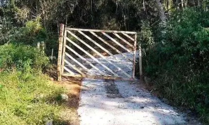 Chácara / sítio com 1 quarto à venda no Rio Acima, Biritiba-Mirim  por R$ 350.000