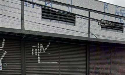 Sala comercial para alugar na Vila Cecília, Mogi das Cruzes  por R$ 1.300