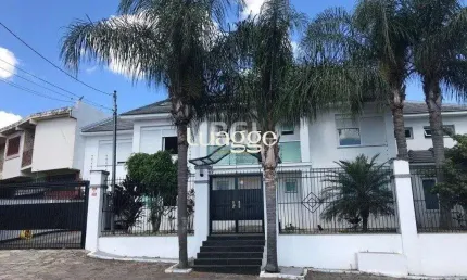 Casa para Venda - 319.25m², 6 dormitórios, sendo 4 suites, 3 vagas - Jardim Floresta