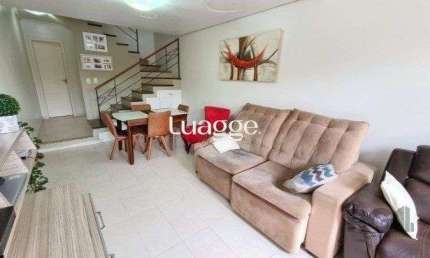 Casa em condomínio 110m² - 3 dormitórios sendo 1 suíte e 1 vaga de garagem no bairro Teresópolis
