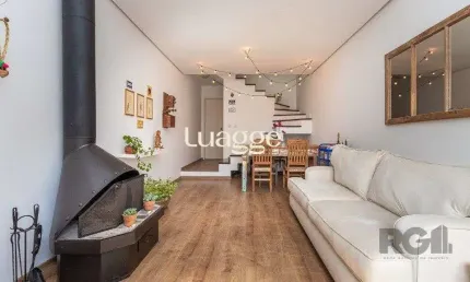 Casa em condomínio de 109m² - 3 dormitórios, 1 suíte e 1 vaga no bairro Teresópolis