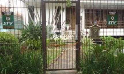 Casa para Venda - 330m², 4 dormitórios, 2 vagas - Glória