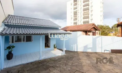 Casa com 2 quartos à venda na Avenida Eduardo Prado, 167, Cavalhada, Porto Alegre