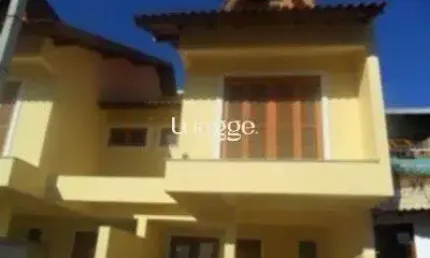 Casa para Venda - 135m², 3 dormitórios, sendo 1 suites, Hípica