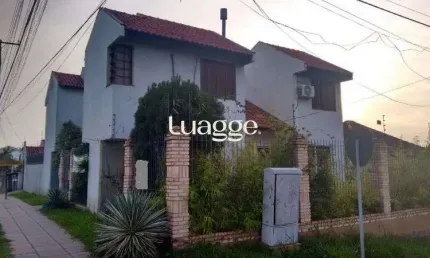 Casa para Venda - 255.68m², 4 dormitórios, sendo 1 suites, 2 vagas - Tristeza
