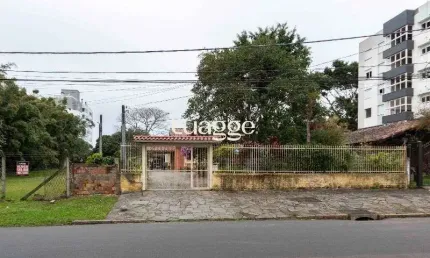 Casa para Venda - 231.72m², 4 dormitórios, sendo 1 suites, 3 vagas - Tristeza