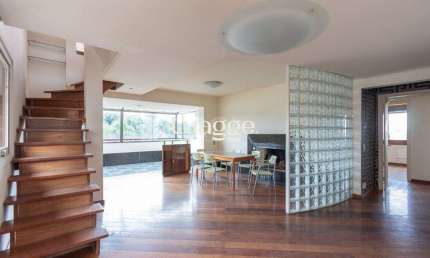 Cobertura para Venda - 302m², 4 dormitórios, sendo 1 suites, 3 vagas - Menino Deus