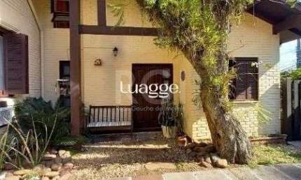 Casa para Venda - 683.64m², 4 dormitórios, sendo 3 suites, 6 vagas - Tristeza