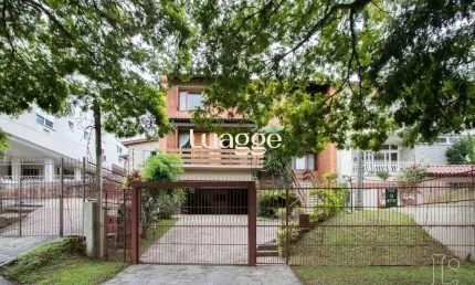 Casa para Venda - 416.89m², 4 dormitórios, sendo 1 suites, 5 vagas - Tristeza