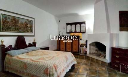 CASA RESIDENCIAL PARA LOCAÇÃO NO BAIRRO TRISTEZA - 242M² ÁREA PRIVATIVA - 04 QUARTOS SENDO 01 SUITE - 03 VAGAS - GRADEADO