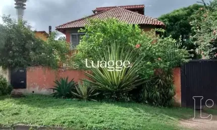 Casa para Venda - 250m², 3 dormitórios, Santa Tereza