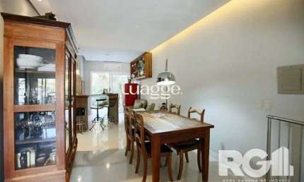 Casa com 3 quartos à venda na Rua Caracas, 48, Jardim Lindóia, Porto Alegre