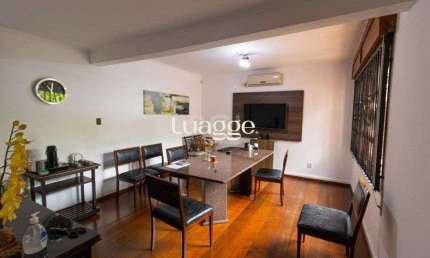 Casa para Venda - 500m², 4 dormitórios, sendo 1 suites, 5 vagas - Boa Vista