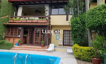 Casa Condominio para Venda - 451m², 5 dormitórios, sendo 3 suites, 4 vagas - Santa Tereza