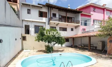 Casa para Venda - 336.21m², 3 dormitórios, sendo 1 suites, 3 vagas - Nonoai