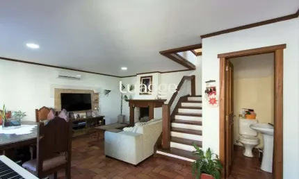 Casa Condominio para Venda - 195m², 2 dormitórios, sendo 1 suites, 2 vagas - Tristeza