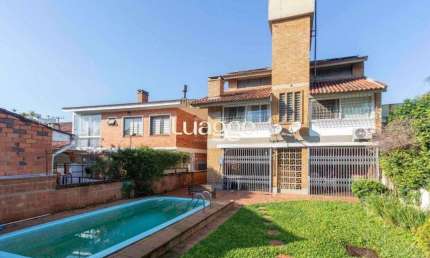 Casa para Venda - 349m², 4 dormitórios, sendo 1 suites, 3 vagas - Tristeza