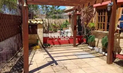 Casa para venda - 156m², 3 dormitórios, sendo 1 suites, 2 vagas - guarujá
