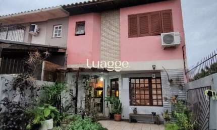 Casa para Venda - 116.48m², 3 dormitórios, sendo 1 suites, 2 vagas - Guarujá