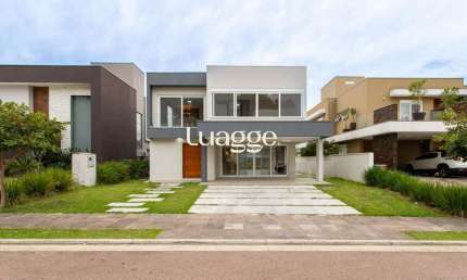 Casa Condominio para Venda - 300m², 3 dormitórios, sendo 3 suites, 2 vagas - Alphaville