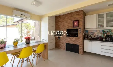 Casa Condominio para Venda - 102.9m², 3 dormitórios, sendo 1 suites, 2 vagas - Camaquã
