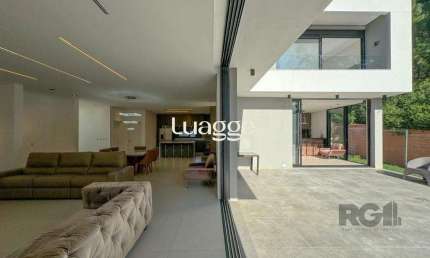 Casa Condominio para Venda - 340m², 4 dormitórios, sendo 4 suites, 4 vagas - Alphaville
