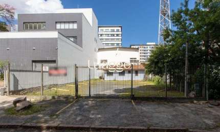 terreno   com  298,30 m2 de área Total, medindo 12,64 X 23,60
