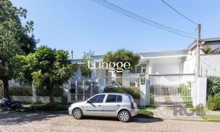 Casa com 3 quartos à venda na Rua José Antônio Aranha, 235, Três Figueiras, Porto Alegre