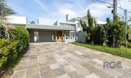 Casa em condomínio fechado com 3 quartos à venda na Avenida Juca Batista, 8090, Chapéu do Sol, Porto Alegre