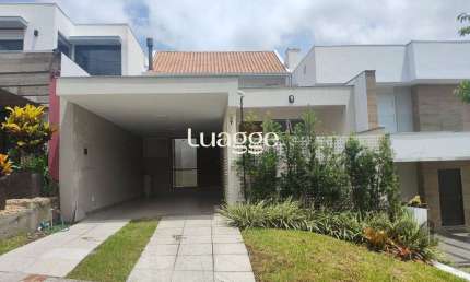Casa em Condomínio fechado com 3 dormitórios no bairro Vila Nova em Porto Alegre, RS