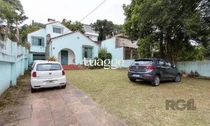 Casa com 3 quartos à venda na Avenida Guaíba, 4322, Vila Assunção, Porto Alegre