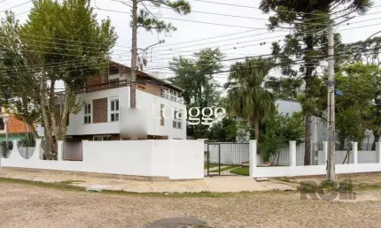 Casa com 2 quartos à venda na Rua dos Guenoas, 1267, Guarujá, Porto Alegre