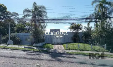 Casa para Venda - 580m², 3 dormitórios, sendo 1 suites, 3 vagas - Santa Tereza