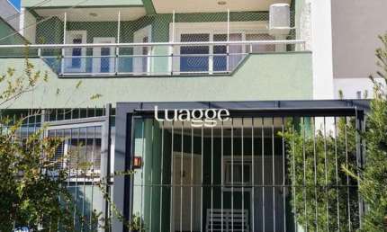Casa com 3 quartos à venda na Rua Canísio Binsfeld, 411, Hípica, Porto Alegre